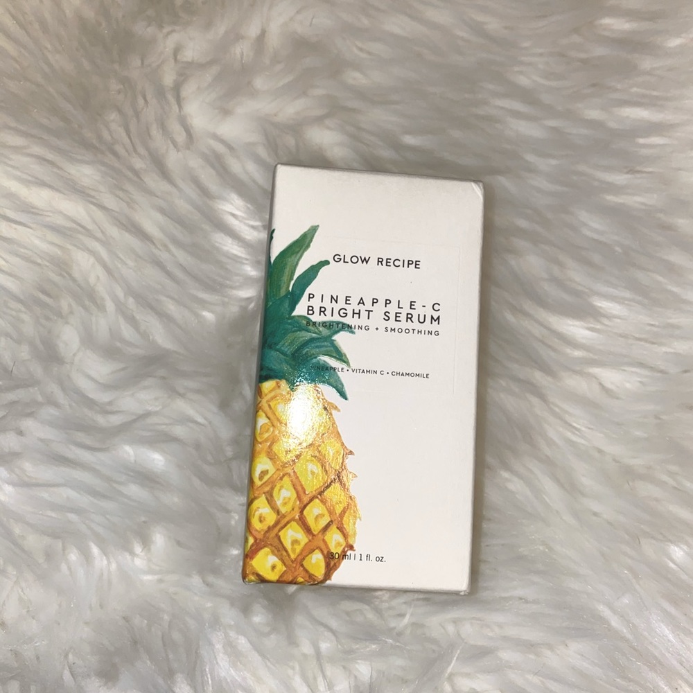 GLOW RECIPE pineapple-c bright serum